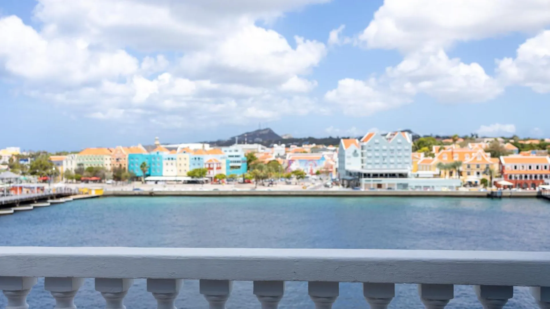 Apartment Handelskade Residence Willemstad